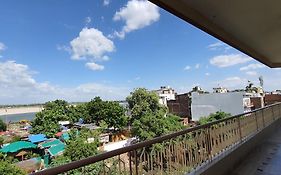 Hotel Temple On Ganges